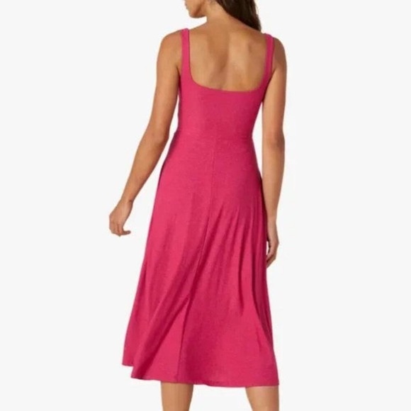 Beyond Yoga Featherweight On the Ready Square Neck Midi Dress - Picture 3 of 12